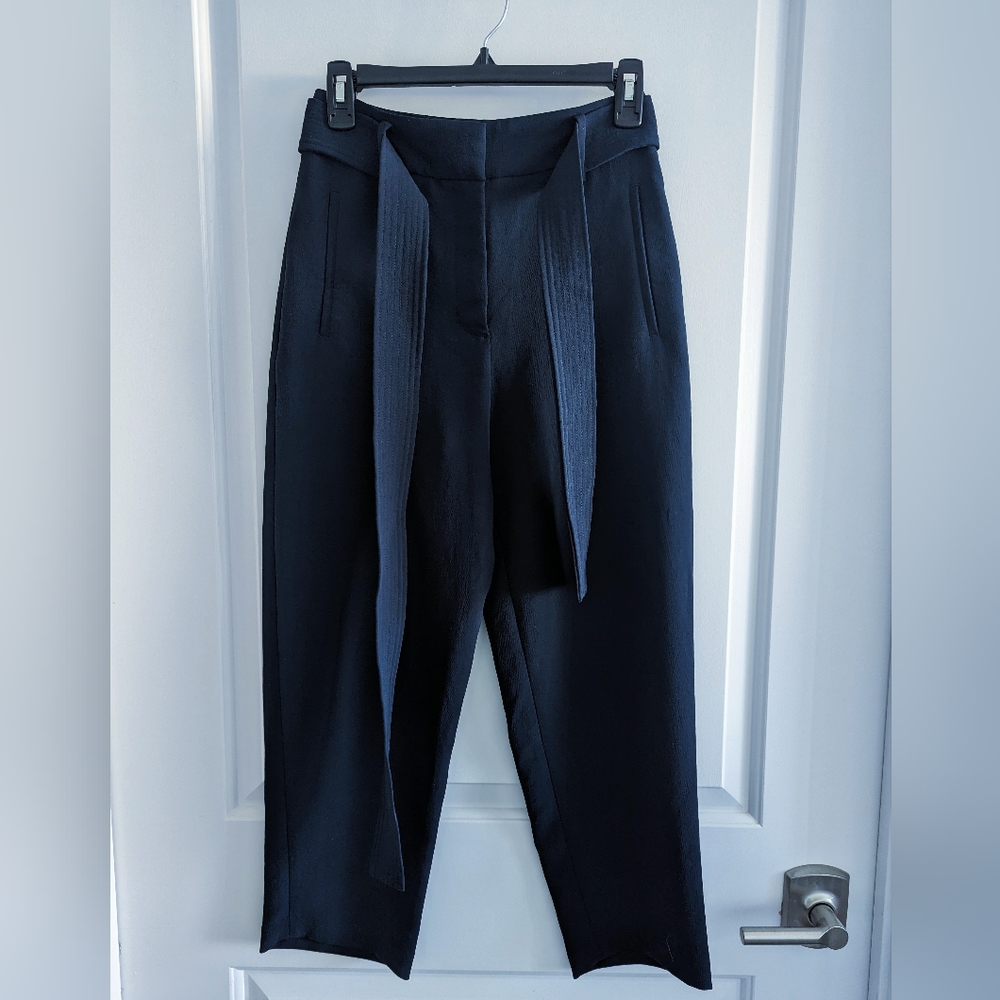 Aritzia Dark Navy Wilfred Tie Front Pant in Sky Captain Sz 2